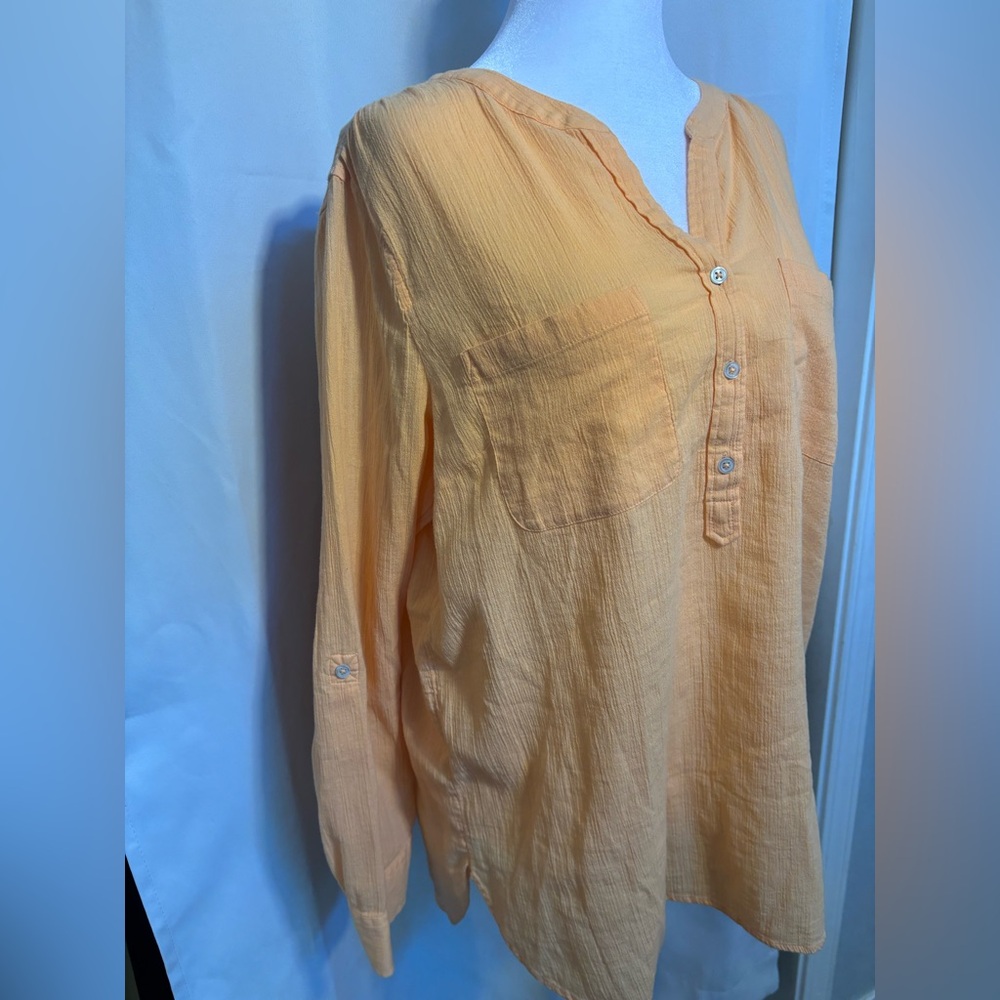 Talbots Peach Lightweight Button Front Blouse Wom… - image 2